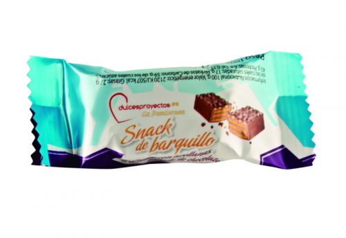 Snaks de barquillo crujiente con avellanas